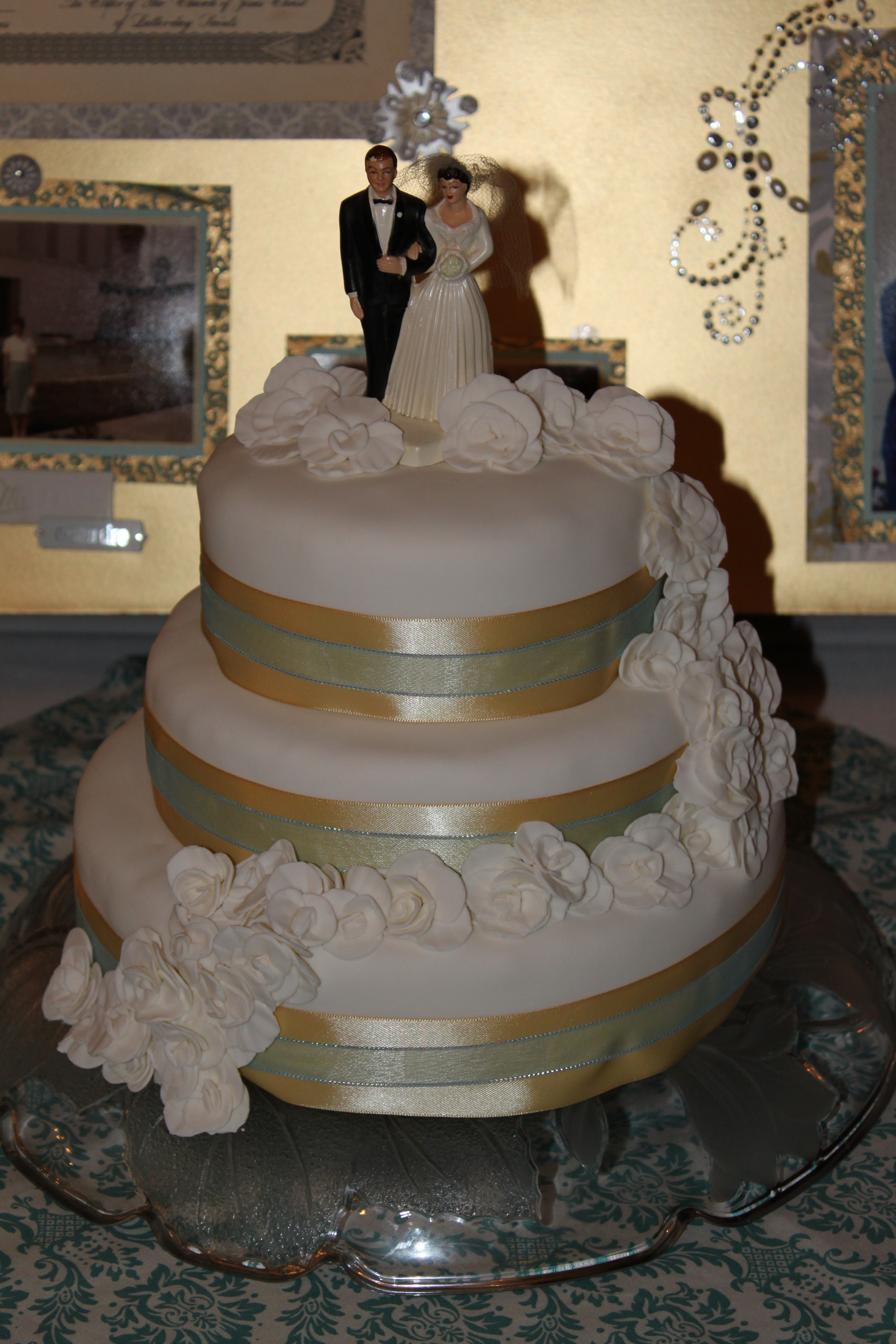 50th wedding anniversary celebration cakes